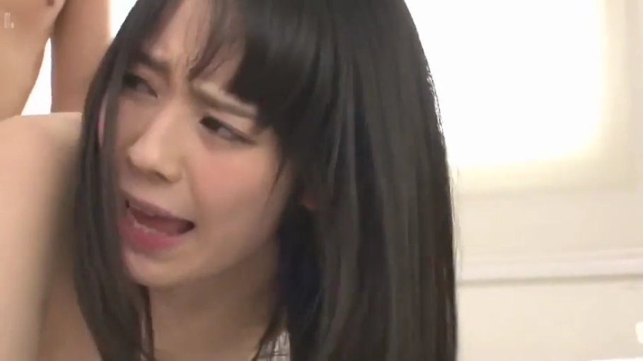 室内 · 脸部特写 · 后入式 · 裸体 · 嘴巴微张 · 出汗