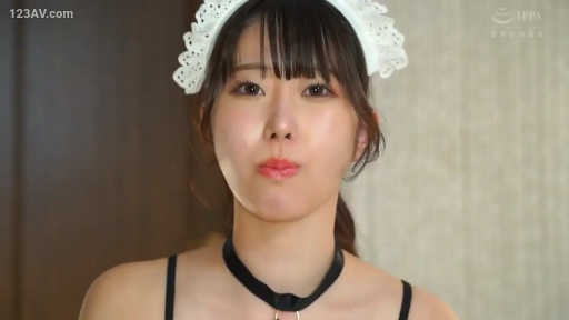 室内 · 口部运动 · 嘴唇特写 · 颈圈 · 女仆发饰 · 口交暗示 · 嘴部微张