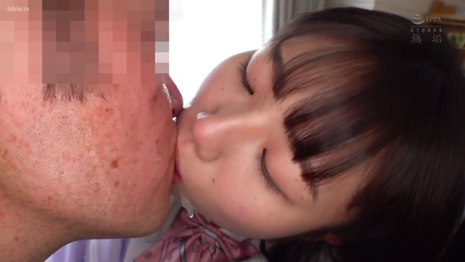 室内 · 脸部特写 · 口交 · 马赛克 · 张口 · 裸露 · 侧倾