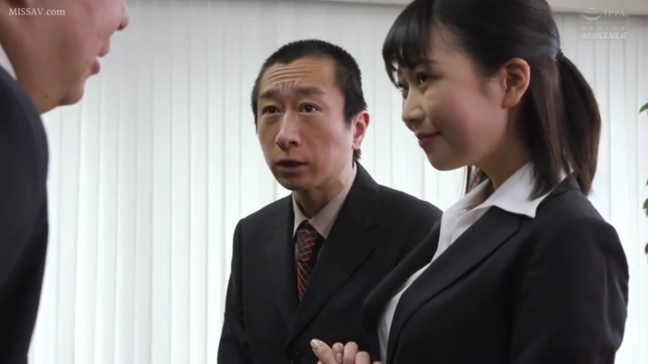 挑逗 · 办公室 · 西装外套 · 面部特写 · 西装