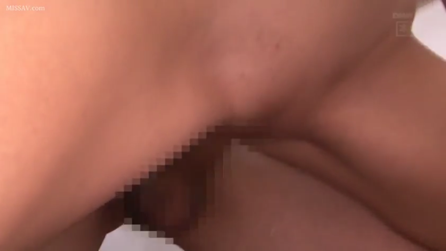裸体 · 床上 · 阴部马赛克 · 生殖器交合处特写 · 抽插