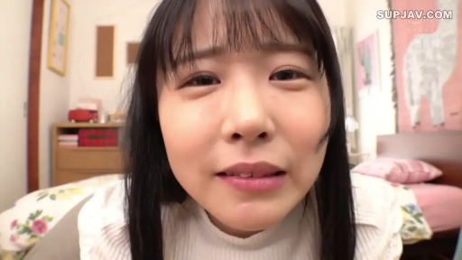 身をかがめる · 顔部のクローズアップ · 寝室 · 一人称視点 · 白色针织衫 · 微张口 · 眼神交流