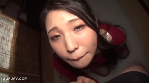 室内 · 视角聚焦于女方口部 · 渴望 · 红色上衣 · 口交