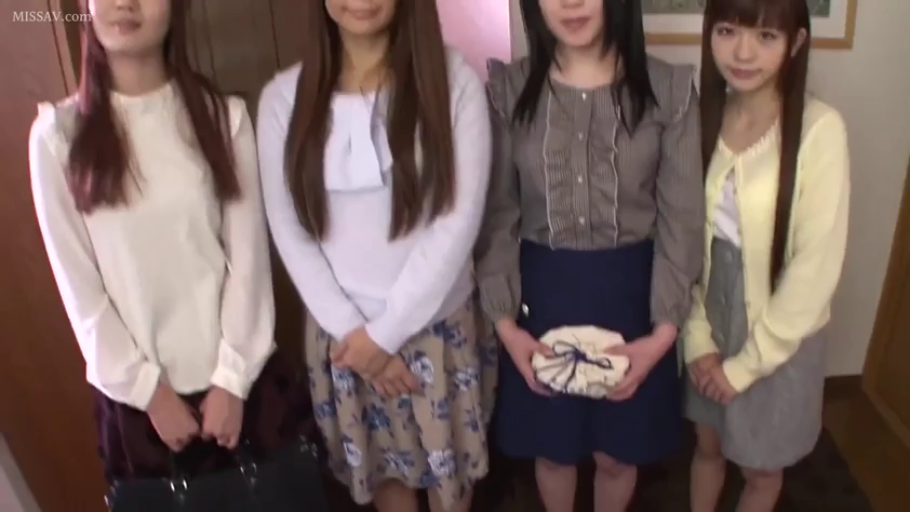 室内 · 微笑 · 针织开衫 · 包装礼盒