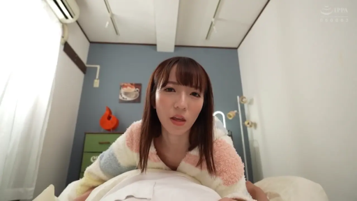 脸部特写 · 卧室 · 毛绒家居服