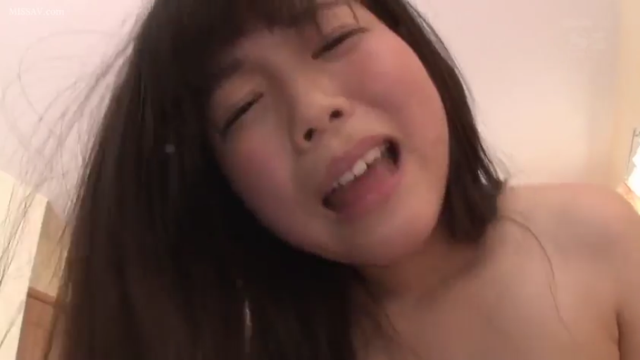 室内 · 口部特写 · 张嘴呻吟 · 裸体 · 性交中