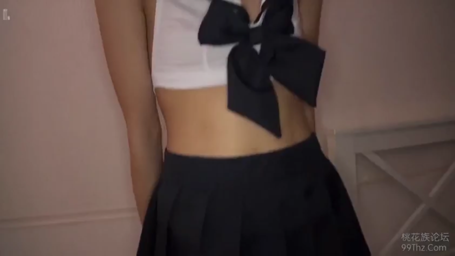 卧室 · 黑色大蝴蝶结 · 胸前蝴蝶结特写