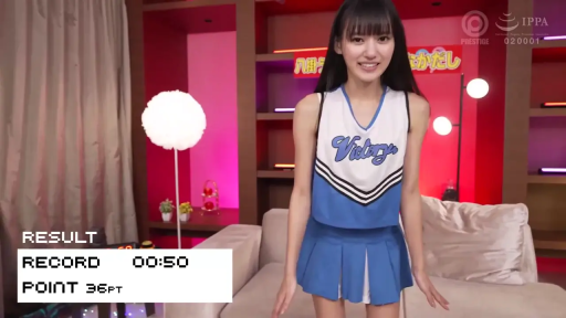 摄影棚 · 上半身特写 · 啦啦队服 · 清纯 · IPPA标识