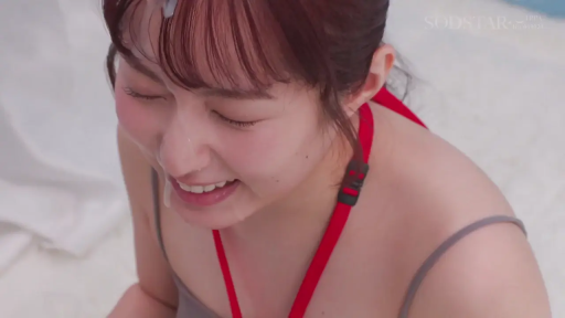 低头 · 脸部特写 · 吊带衫 · 影棚