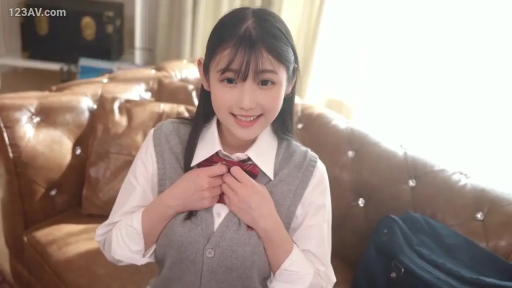 坐姿 · 校服 · 沙发 · 微笑 · 客厅 · 半身 · JK · 整理领带