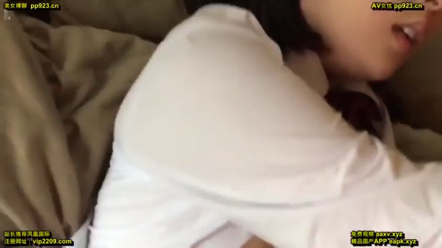 室内 · 性交 · 脸部特写 · 迷离 · 白衬衫 · 俯卧 · 亚洲