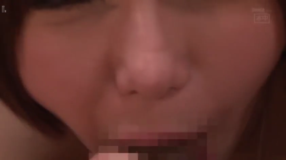 室内 · 投入 · 俯身 · 脸部特写 · 口交 · 裸体 · 有码