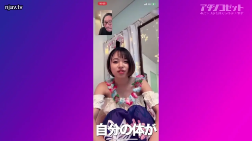 室内 · 花环 · 说话中 · 印花裙子 · 对方视频头像 · 视频通话界面