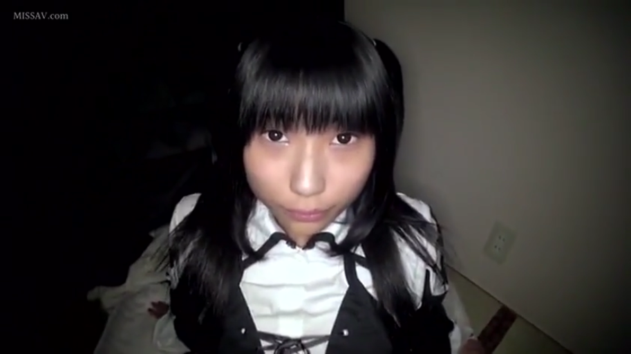 室内 · 跪坐 · 脸部特写 · 诱惑 · 对视 · 女仆装 · POV