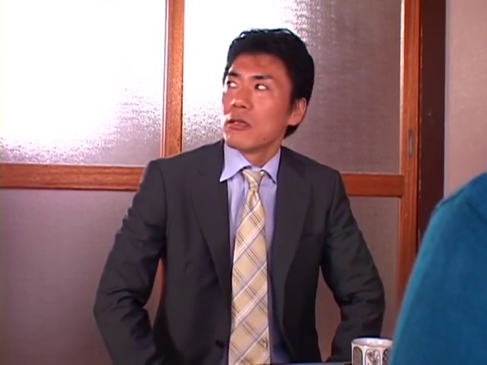 办公室 · 注视 · 面部特写 · 深灰色西装外套