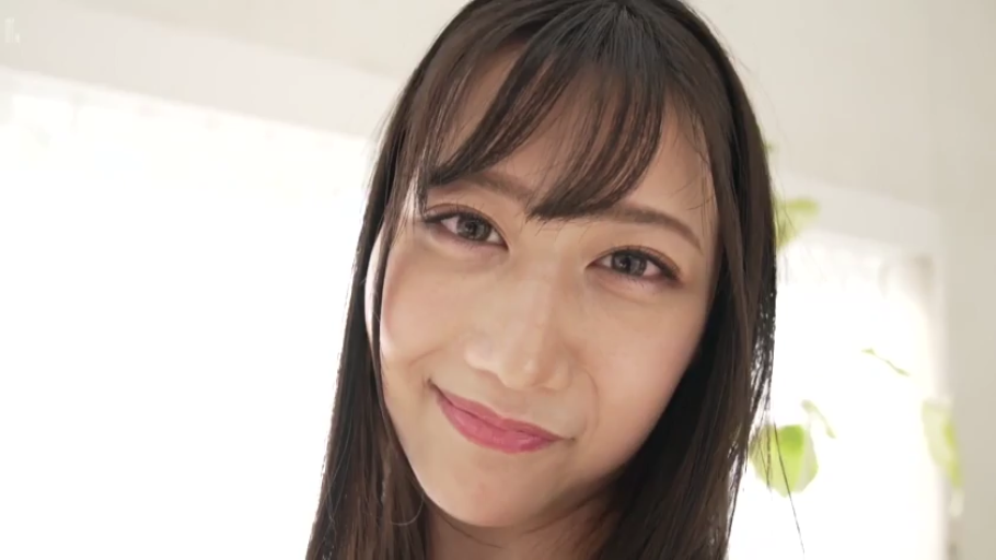 室内 · 脸部特写 · 温柔