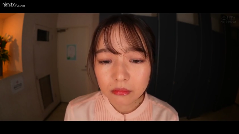 顺从 · 五官特写 · POV视角 · 粉色衬衫 · 室内走廊 · 口交