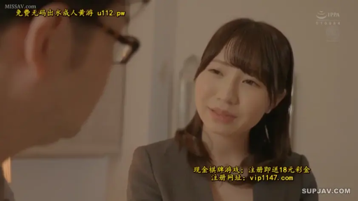 室内 · 面部特写 · 职业装