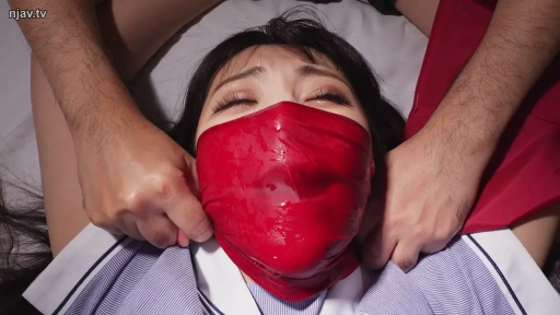 室内 · 脸部特写 · 仰卧 · JK制服