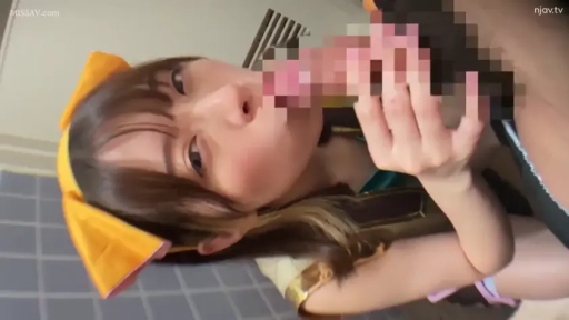 室内 · 顺从 · 口部特写 · 角色扮演服装 · 撸管