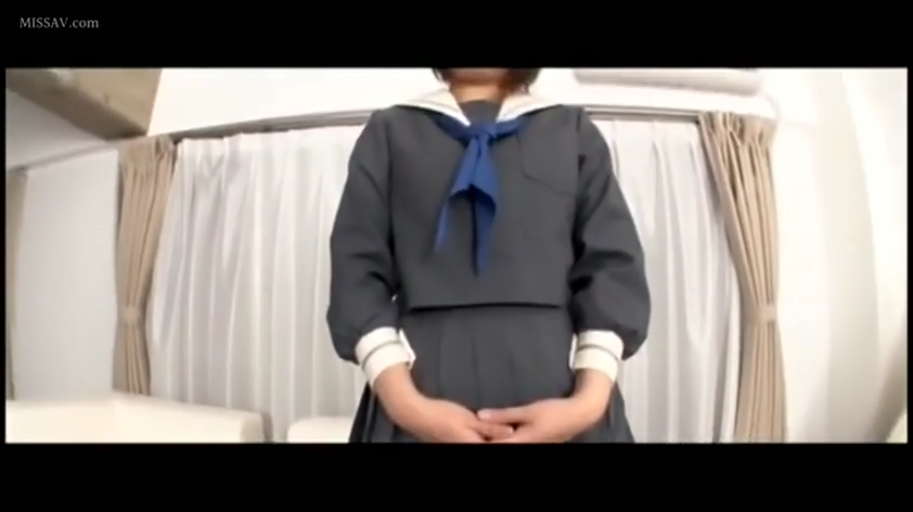 室内 · 站立 · 半身 · 水手服 · 静态