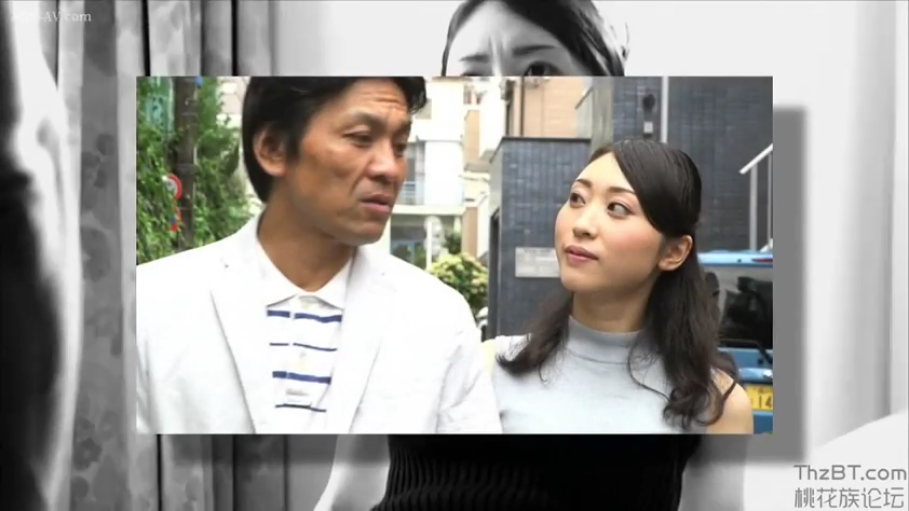 平静 · 浅色无袖上衣 · 屋外通り · 两人面部特写