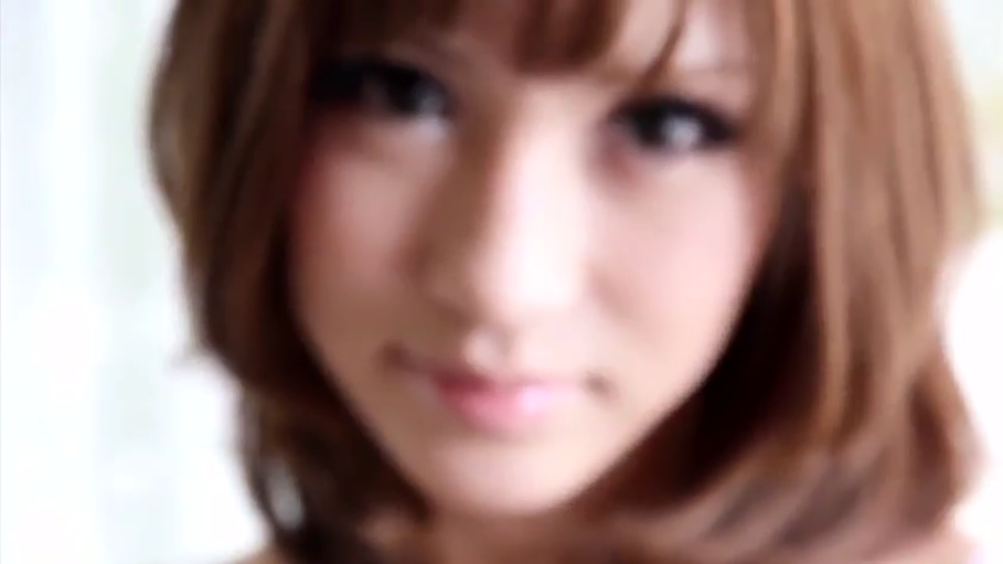 室内 · 眼睛特写 · 诱惑 · 无法分辨 · 画面失焦
