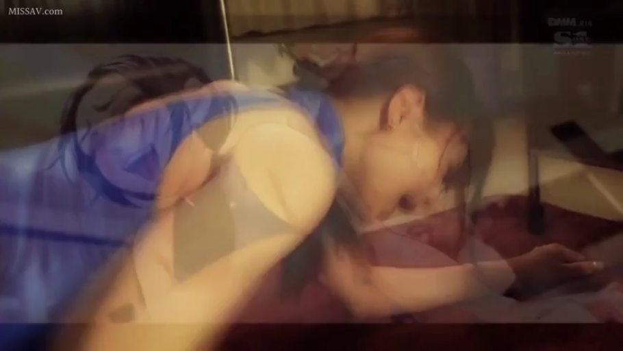 室内 · 性交 · 销魂 · 趴姿 · 侧面特写 · 蓝色背心 · 动漫合成