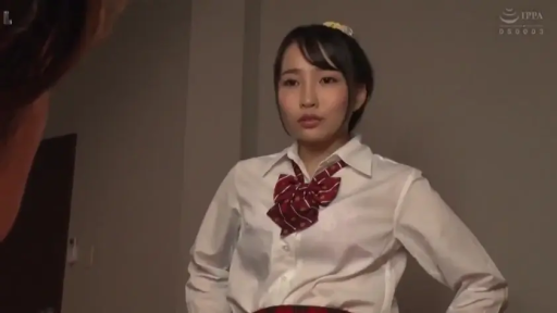 室内 · 严肃 · 对视 · 上半身 · JK制服 · 日本AV · 叉腰站立