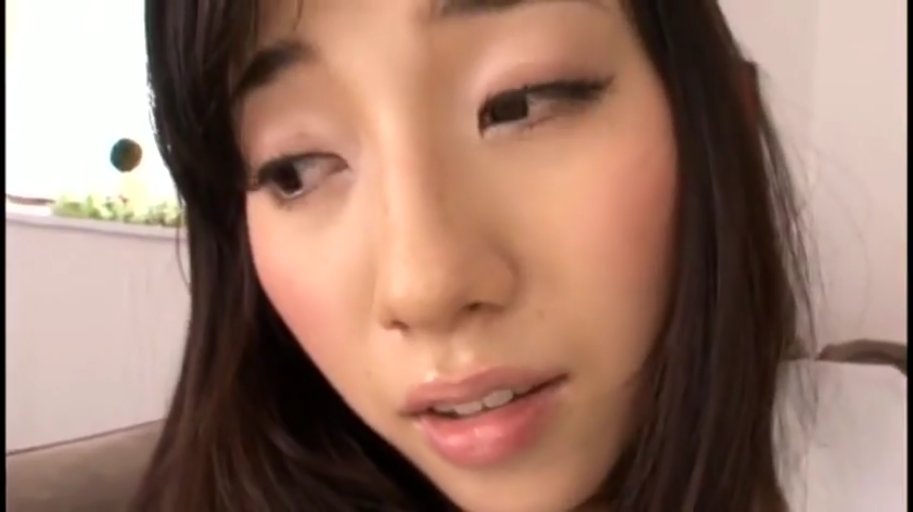 室内 · 虚脱 · 眼睛特写 · 白色上衣 · 高潮前夕