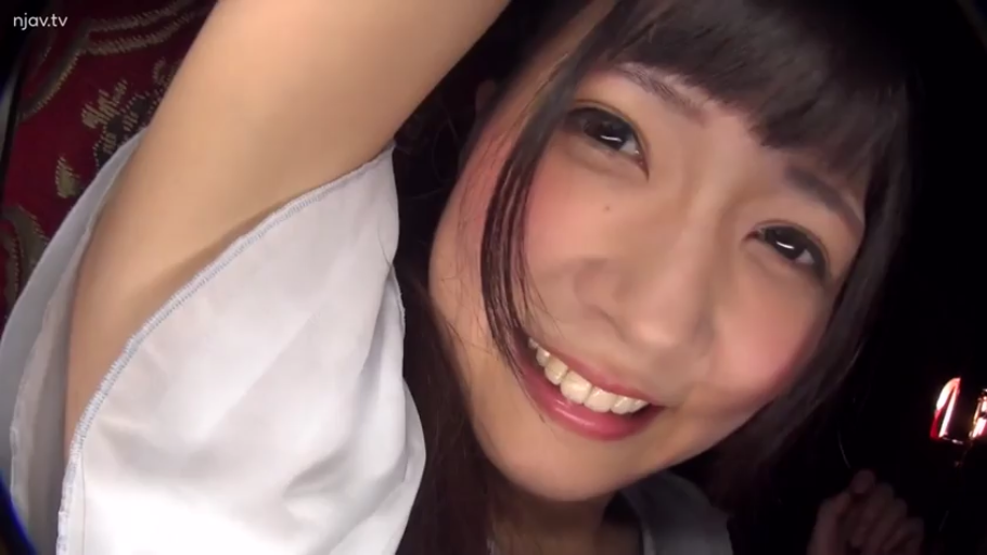 室内 · 腋下 · 甜美 · 白色短袖 · POV · 微笑对视 · 抬臂