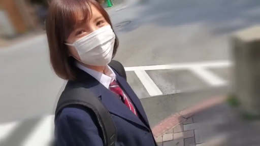 回眸 · 半身 · 街道 · JK制服