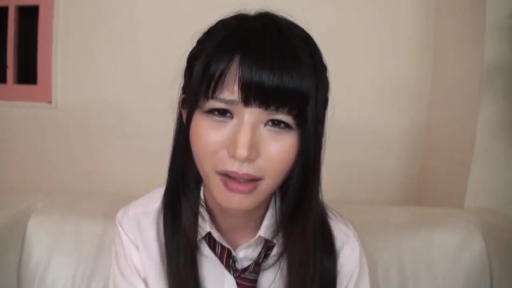 卧室 · 上半身特写 · 欲拒还迎 · 白色学生制服衬衫