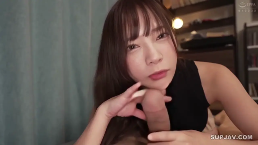 室内 · 俯身 · 脸部特写 · 诱惑 · POV · 阳具 · 黑色无袖上衣 · 视线交流