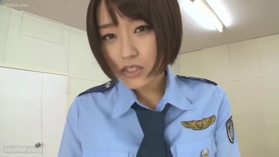 室内 · 专注 · 上半身 · 领带