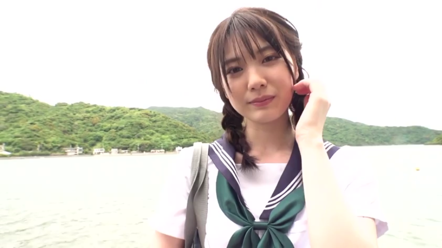 上半身 · 温柔 · 海边 · 日本学生制服