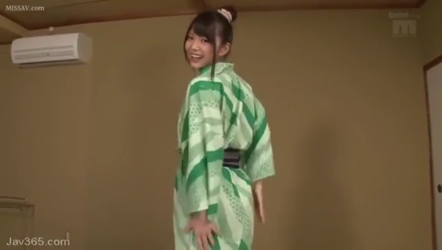 室内 · 中景 · 站姿 · 浴衣