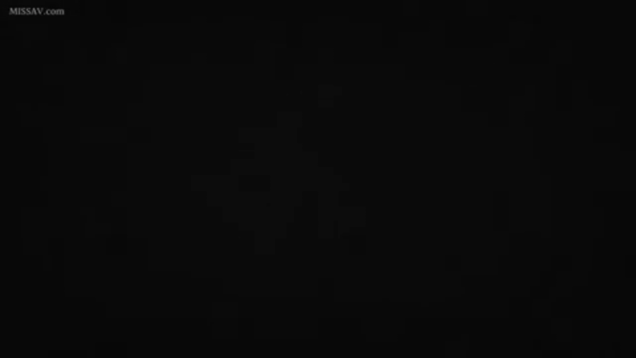 全黑画面 · 黑暗环境