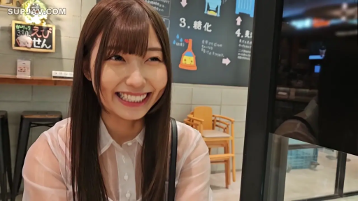 坐姿 · 半身 · 居酒屋 · 白色透视衬衫