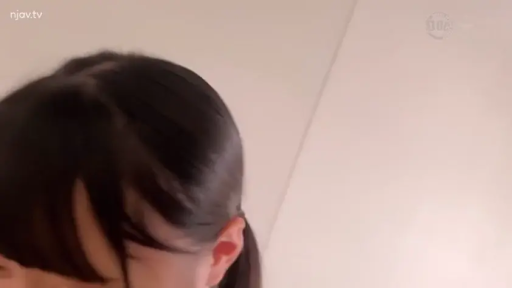 神情专注 · 室内卧室 · 头部侧面特写 · 性交中 · 未穿上衣