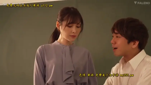 教室 · 站立 · 半身 · 对话 · 黑板 · 沉稳 · 灰色衬衫 · 师生系列