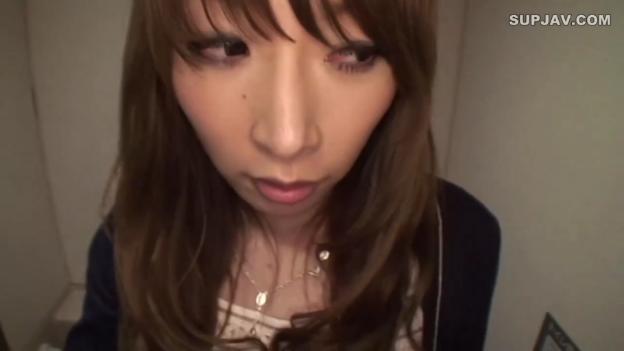 室内 · 沉浸 · 眼睛特写 · POV视角 · 浅色内搭 · 口交
