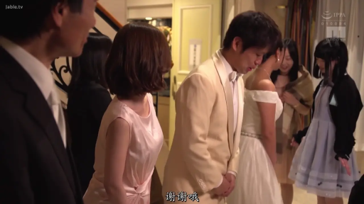 室内 · 婚纱与西装