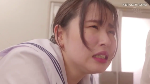 室内 · 脸部特写 · 水手服 · 呻吟 · 性交