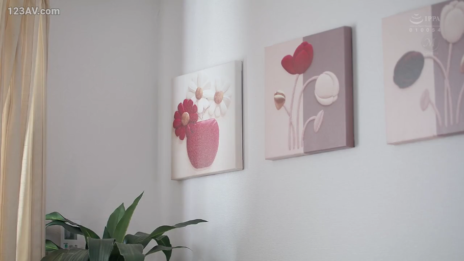 坐姿 · 忧郁 · 卧室 · 中景 · 窗帘 · 长裙 · 窥视视角 · 被抚摸腹部