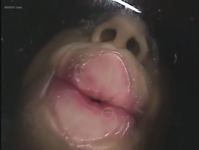 室内 · 张嘴 · 嘴唇特写 · 口交 · 嘴唇上有唾液