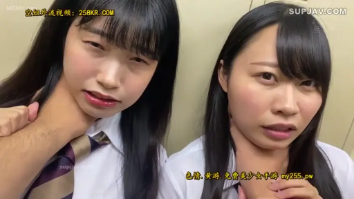 室内 · 白色学生衬衫 · 被掐后的痛苦与顺从 · 少女脸部特写 · 水印信息