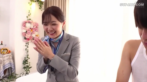 室内 · 站立 · 中景 · 职业装 · 制服诱惑 · 开心 · 丝巾 · 欢笑