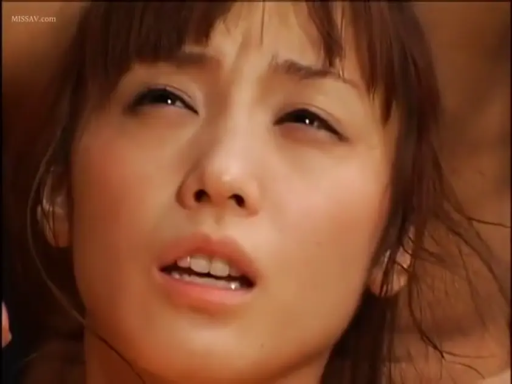 室内 · 汗水 · 面部表情特写 · 神魂颠倒