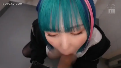 室内 · 口交 · 黑丝 · 闭眼 · 跪姿 · 面部特写 · 蓝发